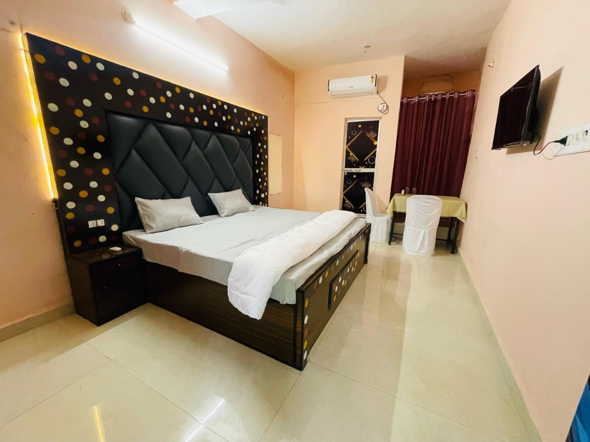 Hotel Green Park Dzsabalpur Kültér fotó
